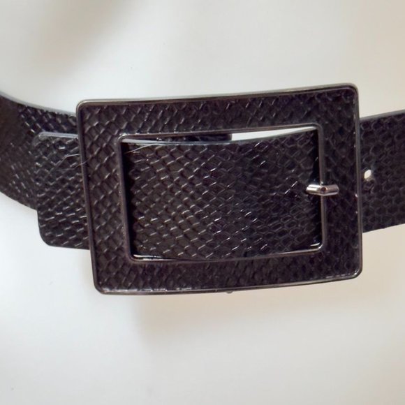 Women’s Belt Glossy Black Snake Embossed PU/Bonded Leather Size M - Picture 6 of 8